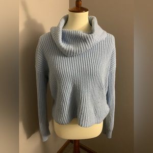 ✨FOREVER 21 TURTLENECK SWEATER✨